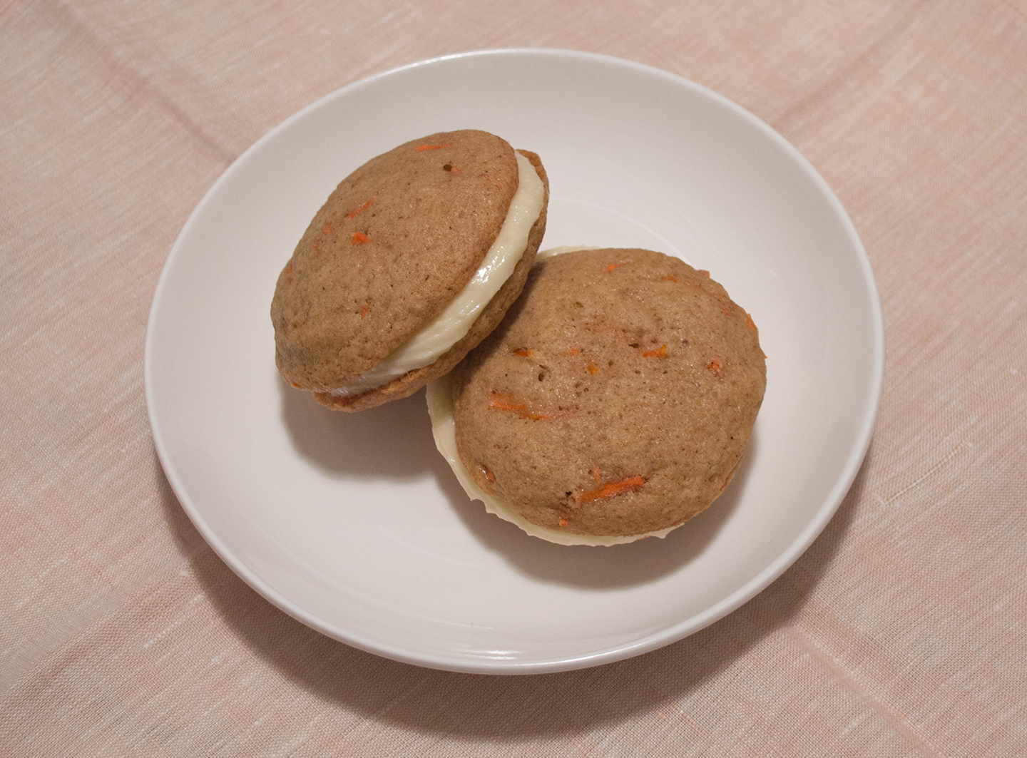 Carrot Cake Whoopie Pies