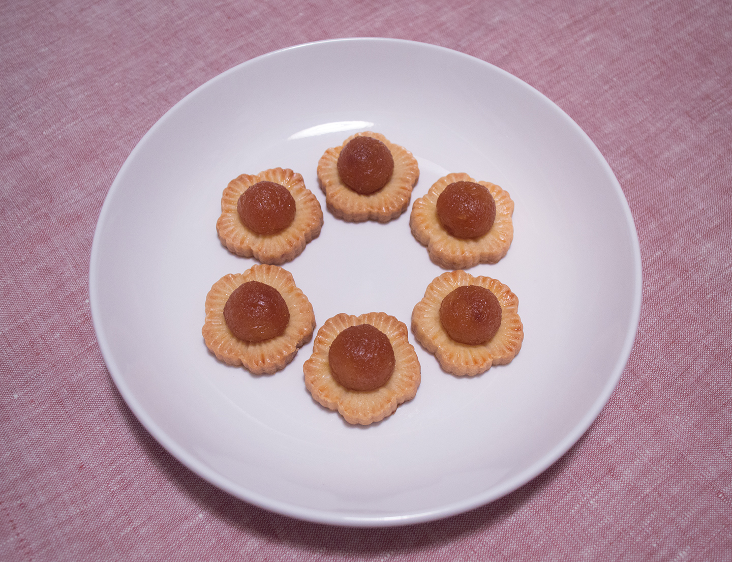 Fènglí Tà/Huánglí Tà (鳳梨撻/黄梨撻) - Pineapple Tarts