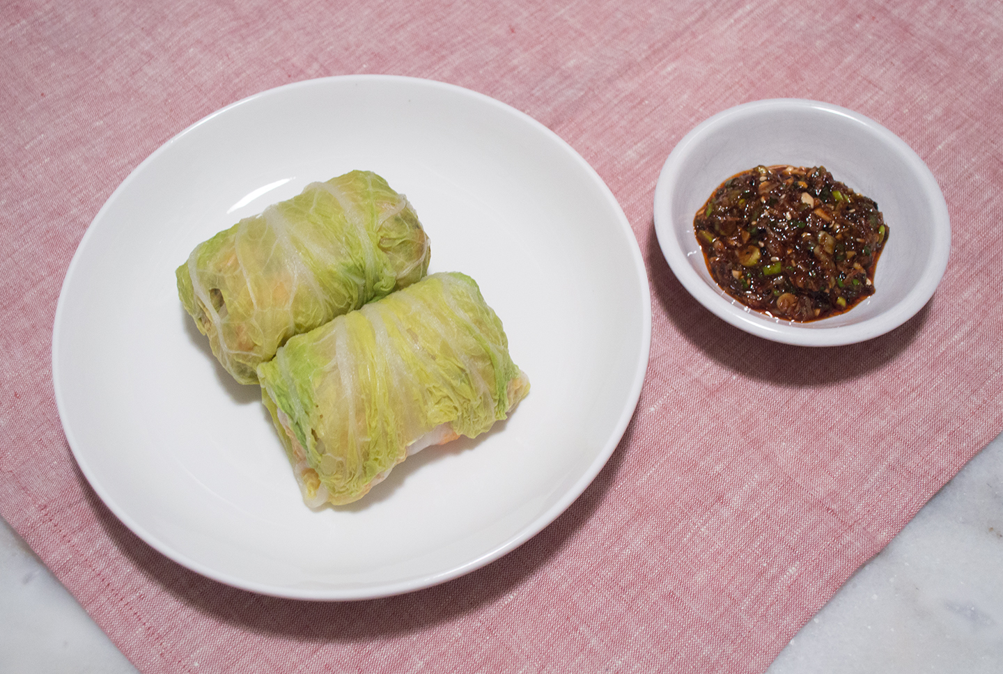 Dwaejigogi Baechu Ssam (돼지고기 배추쌈) - Korean-Style Pork Cabbage Rolls